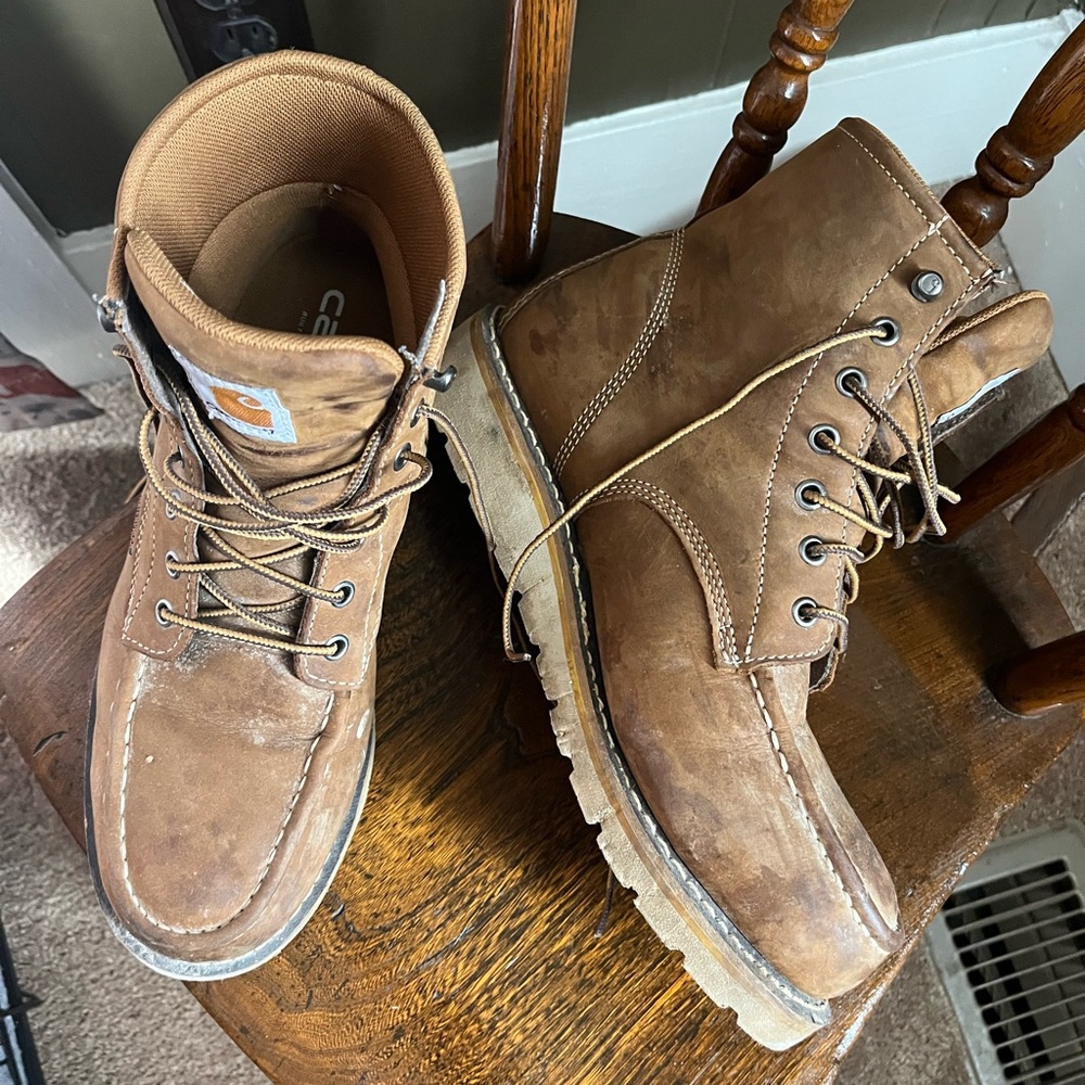 Women’s Carhart size 10 steel toe boots